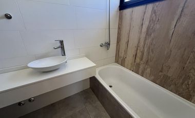 Duplex dos ambientes impecable con aires y cortinas Sotavento Canning