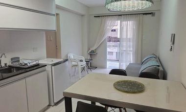 ALQUILER AMOBLADO! Hermoso departamento de un dormitorio en San Lorenzo al 200, Barrio Sur