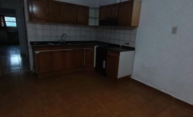 ALQUILO CASA MAS LOCAL COMERCIAL EN JOSE MORELOS 7527 QUINTAS DE ARGUELLO