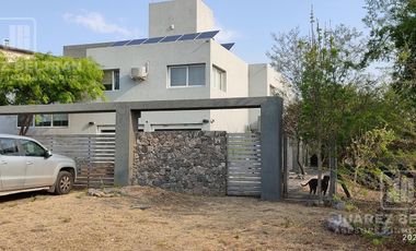 Casa de 3 dormitorios en venta en Molinos de Viento - Mendiolaza