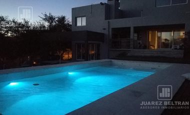Casa de 3 dormitorios en venta en Molinos de Viento - Mendiolaza