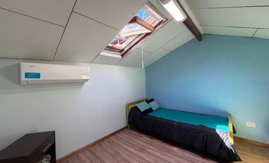 VENTA CASA 4 AMB. C/ GARAJE, QUINCHO Y PARRILLA BARRIO BOSQUE GRANDE