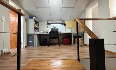 VENTA CASA 4 AMB. C/ GARAJE, QUINCHO Y PARRILLA BARRIO BOSQUE GRANDE