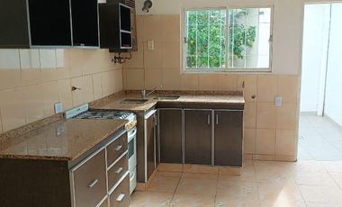 Casa 3 dormitorios - Lazaro Langer al 1200 - Residencial Velez Sarfield