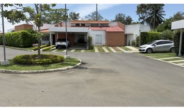VENDO CASA EN CONDOMINIO  SENDEROS DE LA MORADA – JAMUND