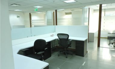 ARRIENDO OFICINA 170m2 AMOBLADA 12PTOS EDIFICIO EMPRESARIAL  - USAQUEN