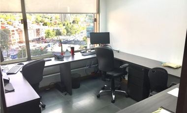 ARRIENDO OFICINA 170m2 AMOBLADA 12PTOS EDIFICIO EMPRESARIAL  - USAQUEN