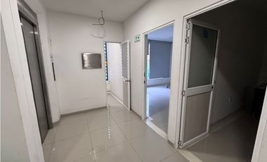 SE ARRIENDA EDIFICIO ENSAN FRANCISCO