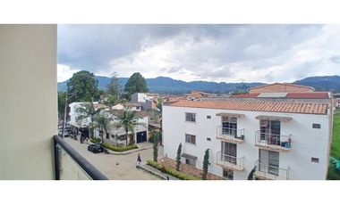 Se vende apartamento en La Ceja, Antioquia.