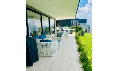 CASA EN PALMAS EN EXCLUSIVA UNIDAD CON VISTA A LA CIUDAD