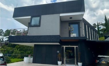 CASA EN PALMAS EN EXCLUSIVA UNIDAD CON VISTA A LA CIUDAD