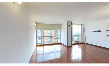 Venta de apartamento en conjunto cerrado en Madrid