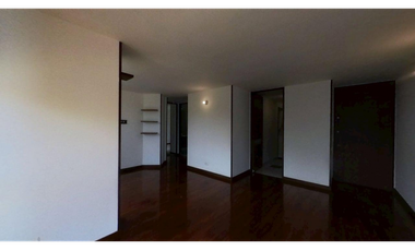 Venta de apartamento en conjunto cerrado en Madrid