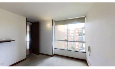 Venta de apartamento en conjunto cerrado en Madrid