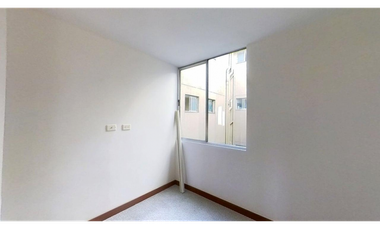 Venta de apartamento en conjunto cerrado en Madrid
