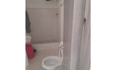 SE ARRIENDA CASA SEGUNDO PISO EN EL BARRIO LINARES