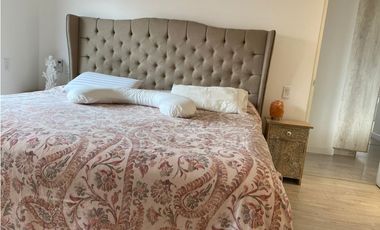 APARTAMENTO REMODELADO - POBLADO - PORTÓN EL CAMPESTRE