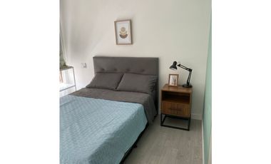 APARTAMENTO REMODELADO - POBLADO - PORTÓN EL CAMPESTRE