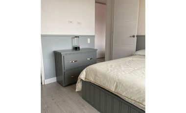 APARTAMENTO REMODELADO - POBLADO - PORTÓN EL CAMPESTRE