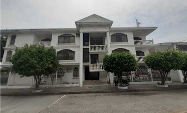 VENDO DEPARTAMENTO UBICADO EN EL BARRIO CENTENARIO