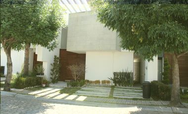 Casa en RENTA Fraccionamiento Lomas de  Angelópolis Cholula Puebla.
