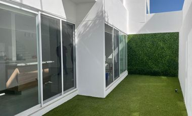 Casa en RENTA Fraccionamiento Lomas de  Angelópolis Cholula Puebla.
