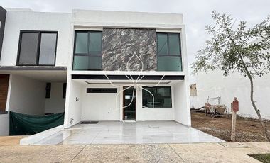 CASA EN RENTA EN ALTANZA, SOARÉ III, SOLARES, ZONA REAL, ZAPOPAN