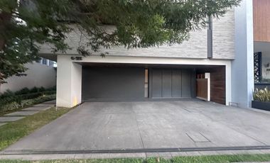 Casa en Renta, Puerta las Lomas, Zapopan, Jalisco