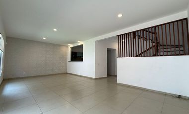 Casa en Renta en Fracc Vista Bosques Ocoyoacac, rápida salida a la CDMX
