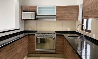 Casa en Renta en Fracc Vista Bosques Ocoyoacac, rápida salida a la CDMX
