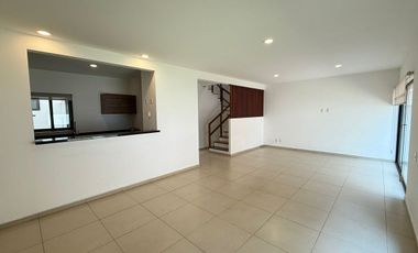Casa en Renta en Fracc Vista Bosques Ocoyoacac, rápida salida a la CDMX