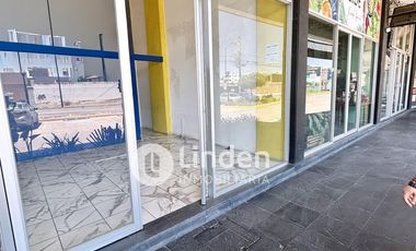 RENTA LOCALES COMERCIALES EN PLAZUELAS DEL FRESNO (LA CARCAÑA) San Pedro Cholula