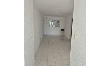 SANTA ROSA 930, fte plaza Colon,piso alto,c/balcon,impecable