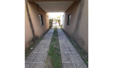 CASA EN PH EN ALQUILER ITUZAINGO NORTE. EXCELENTE UBICACION