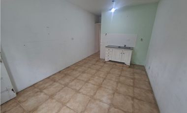 CASA EN PH EN ALQUILER ITUZAINGO NORTE. EXCELENTE UBICACION