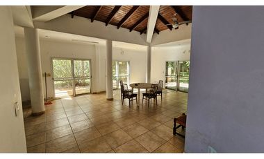 Casa en ALQUILER o VENTA - Club de Campo La Eugenia