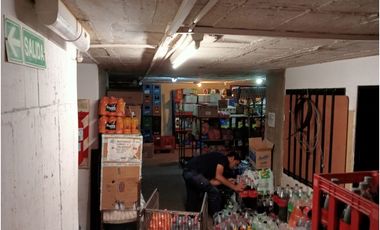 CENTRO VENDO IMPORTANTE LOCAL COMERCIAL AV MAIPU