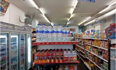 CENTRO VENDO IMPORTANTE LOCAL COMERCIAL AV MAIPU