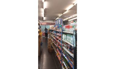 CENTRO VENDO IMPORTANTE LOCAL COMERCIAL AV MAIPU