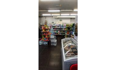 CENTRO VENDO IMPORTANTE LOCAL COMERCIAL AV MAIPU