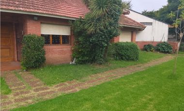 Chalet en venta // APTO CREDITO//en Bosque Alegre /