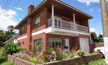 CHALET EN VENTA 5 AMBIENTES SANTA CLARA DEL MAR