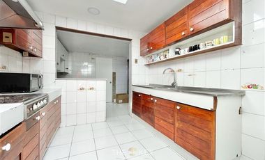 Oficina en Arriendo en Monseñor Escriba de Balaguer - Manquehue norte