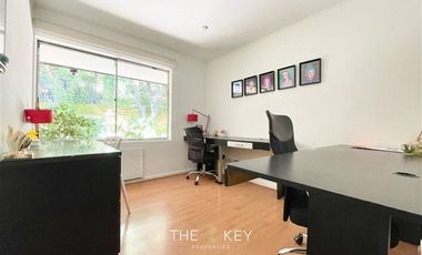 Oficina en Arriendo en Monseñor Escriba de Balaguer - Manquehue norte