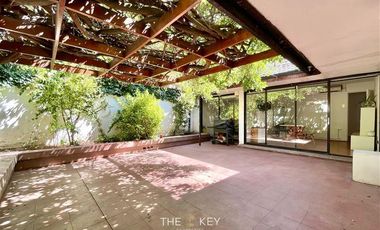 Oficina en Arriendo en Monseñor Escriba de Balaguer - Manquehue norte