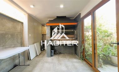 Casa en Venta en COD39899 Ubicada en Cumbres del Sur, cercana a colegios, supermercados y Clínica Mayor