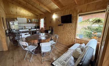 Local Comercial en Venta en Parcela con complejo turísticos 4 cabañas, Parcelación Rio Pescado con acceso a Rio Pescado y Lago Llanquihue