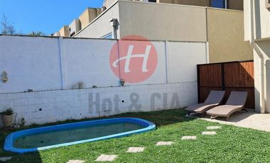 Casa en Arriendo en Condominio Versalles