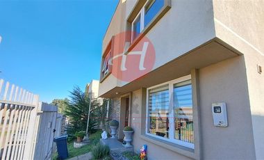 Casa en Arriendo en Condominio Versalles