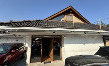 Local Comercial en Arriendo en Las Tranqueras / Vitacura